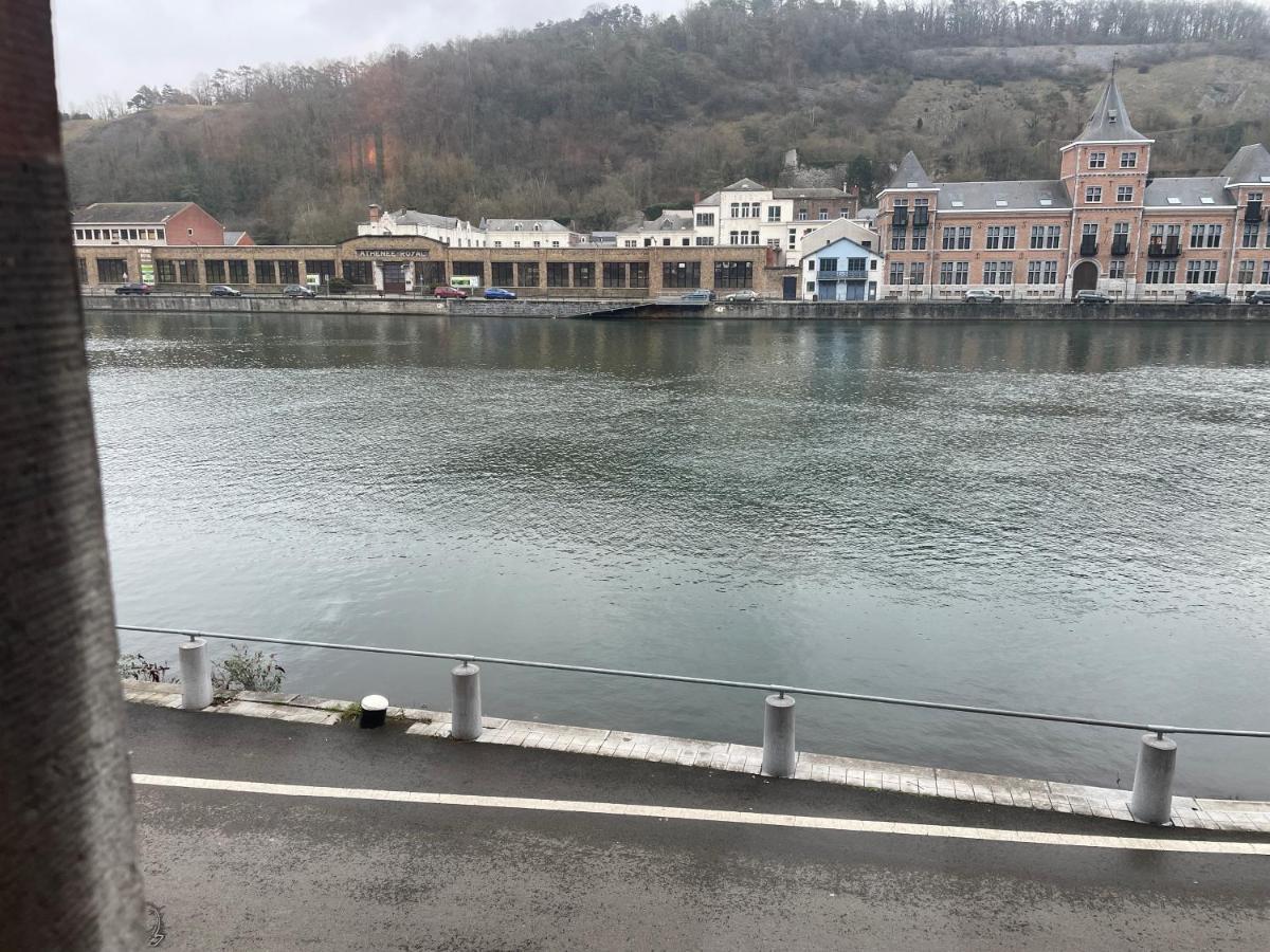 Gites La Vue Sur Meuse Dinant Exterior foto